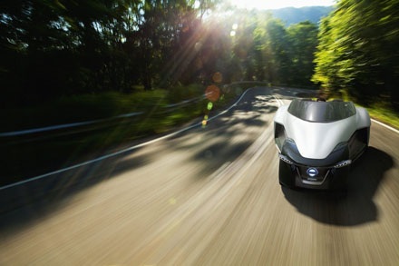 Nissan BladeGlider concept - Ấn tượng bất ngờ - 16 Download trọn bộ hình nền độ phân giải cao của Nissan BladeGlider Concept thế hệ mới
